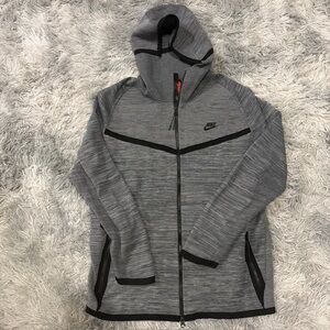 Nike Tech Knit Windrunner Hoodie Men's Size Large Gray Black Full Zip